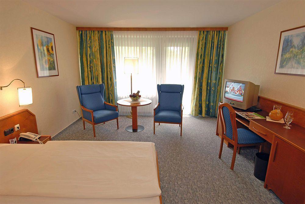 Balladins Superior Hotel Gutsmann Bad Bramstedt Quarto foto