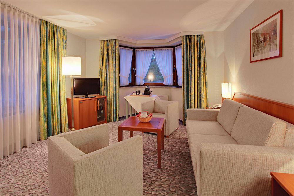 Balladins Superior Hotel Gutsmann Bad Bramstedt Exterior foto