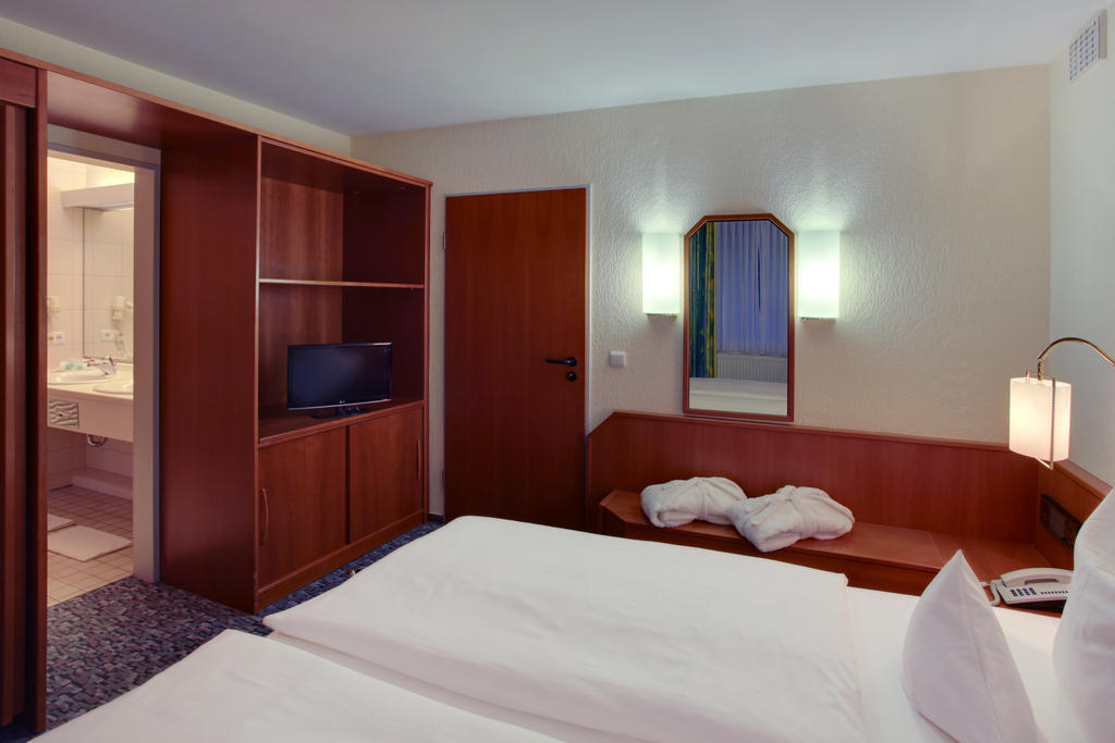 Balladins Superior Hotel Gutsmann Bad Bramstedt Quarto foto