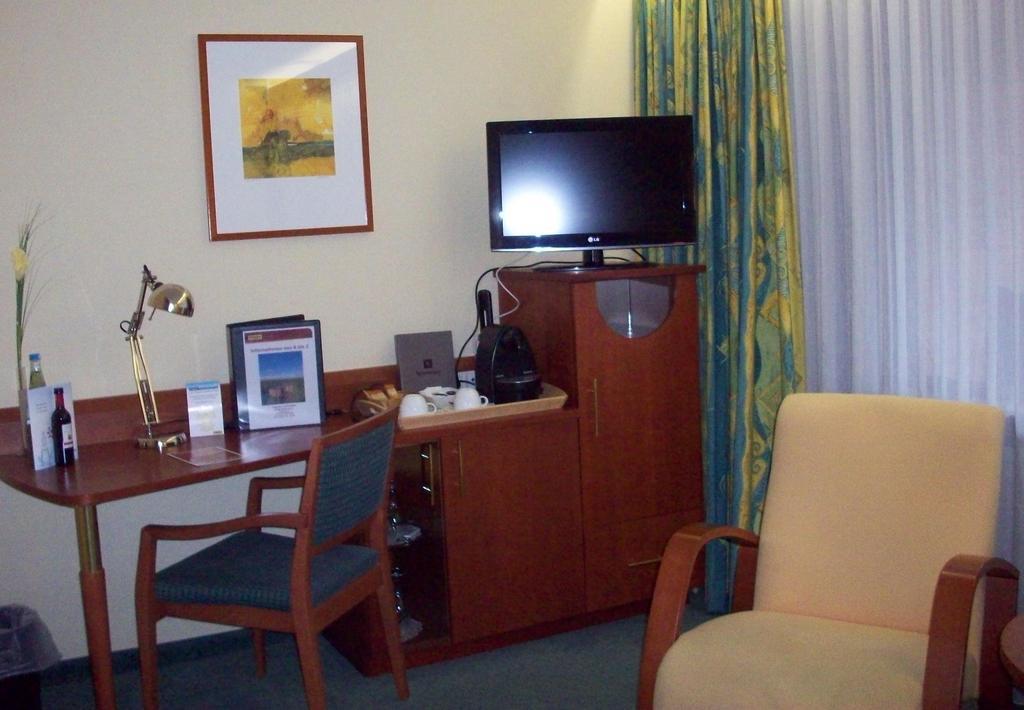 Balladins Superior Hotel Gutsmann Bad Bramstedt Quarto foto